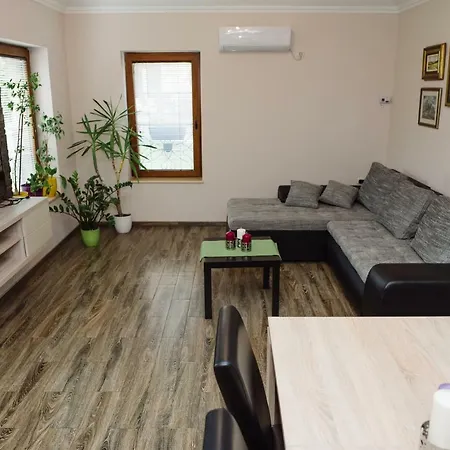 Betty Apartment Palic